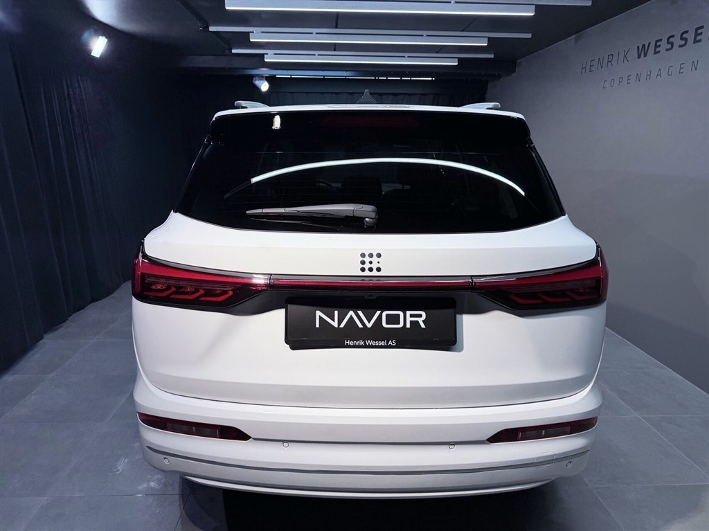 Navor E5 1,5 Plugin-hybrid Rock E-CVT 218HK 5d Aut. - Image 5