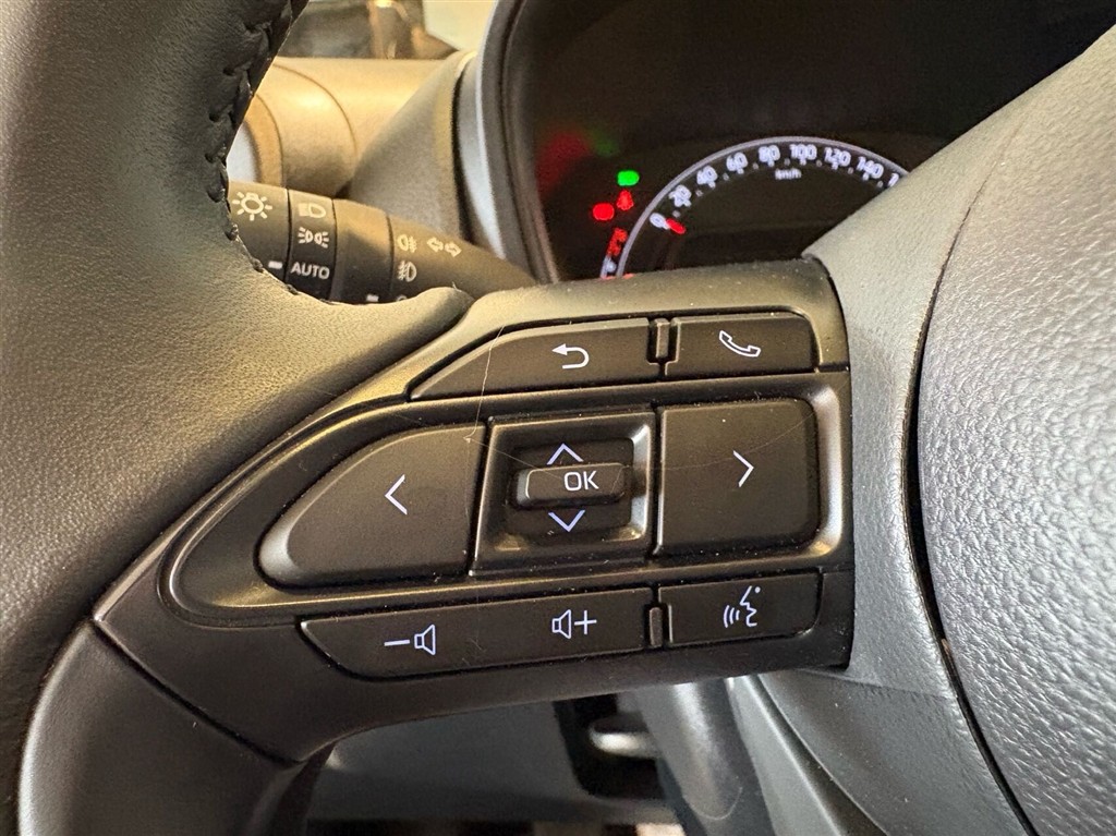 Toyota Aygo X 1,0 VVT-I Active 72HK 5d - Image 17