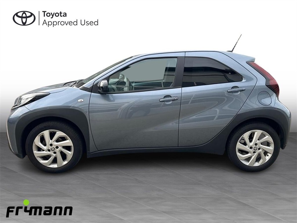 Toyota Aygo X 1.0 benzin (72 hk) Active - Image 2