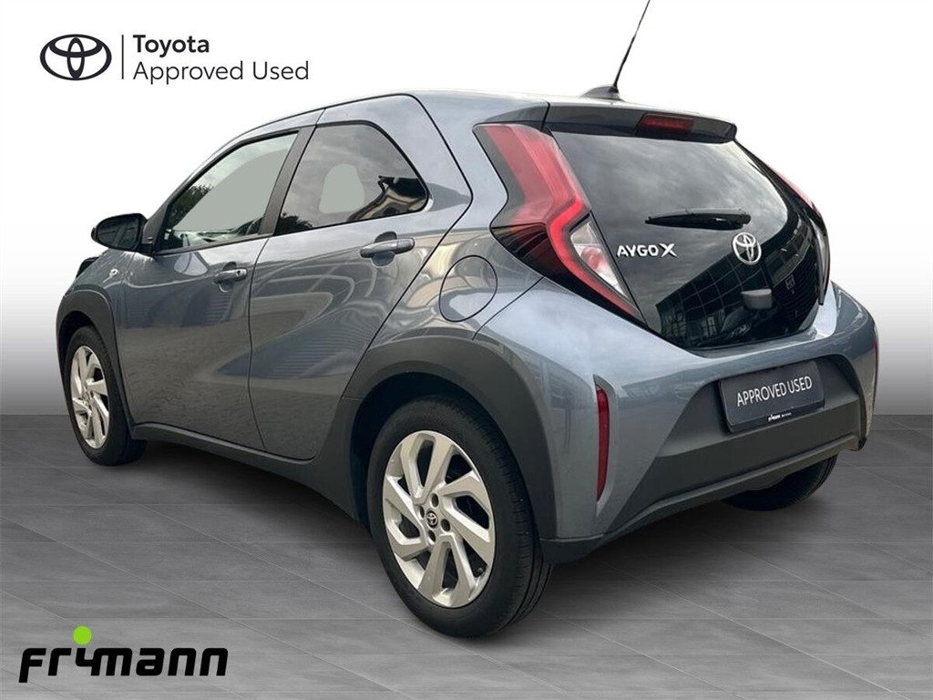 Toyota Aygo X 1.0 benzin (72 hk) Active - Image 3