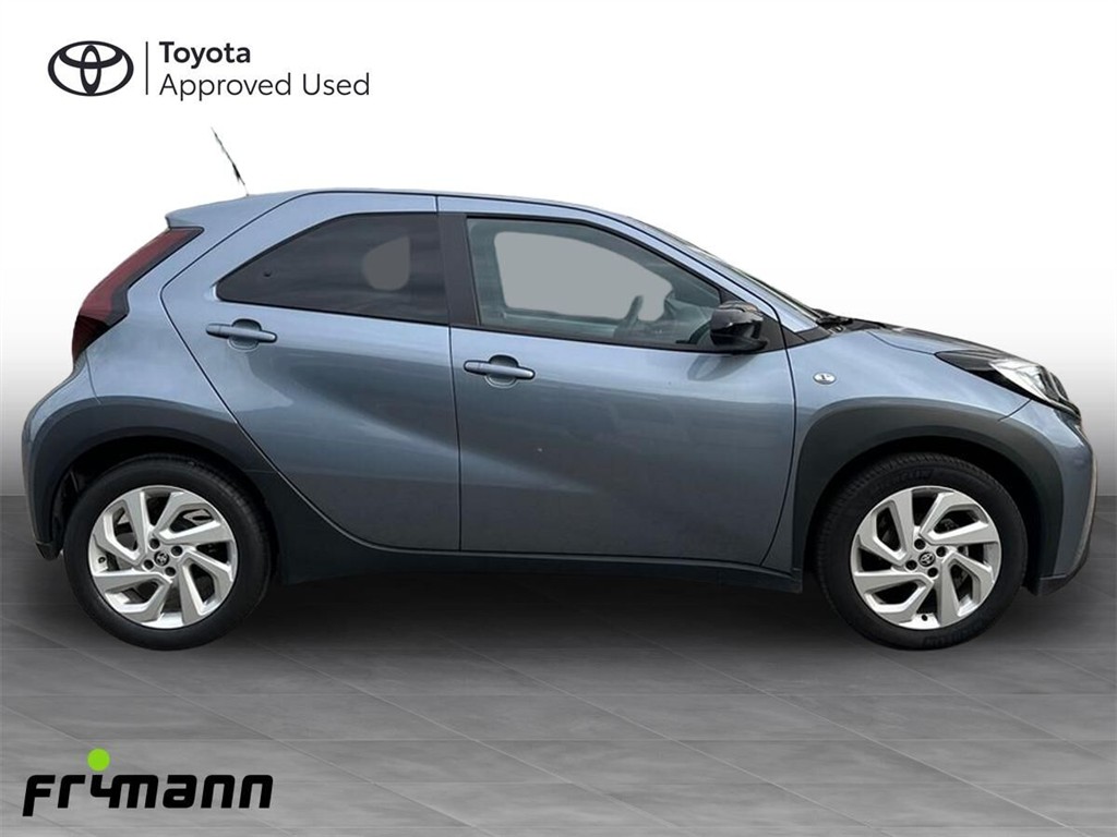 Toyota Aygo X 1.0 benzin (72 hk) Active - Image 8