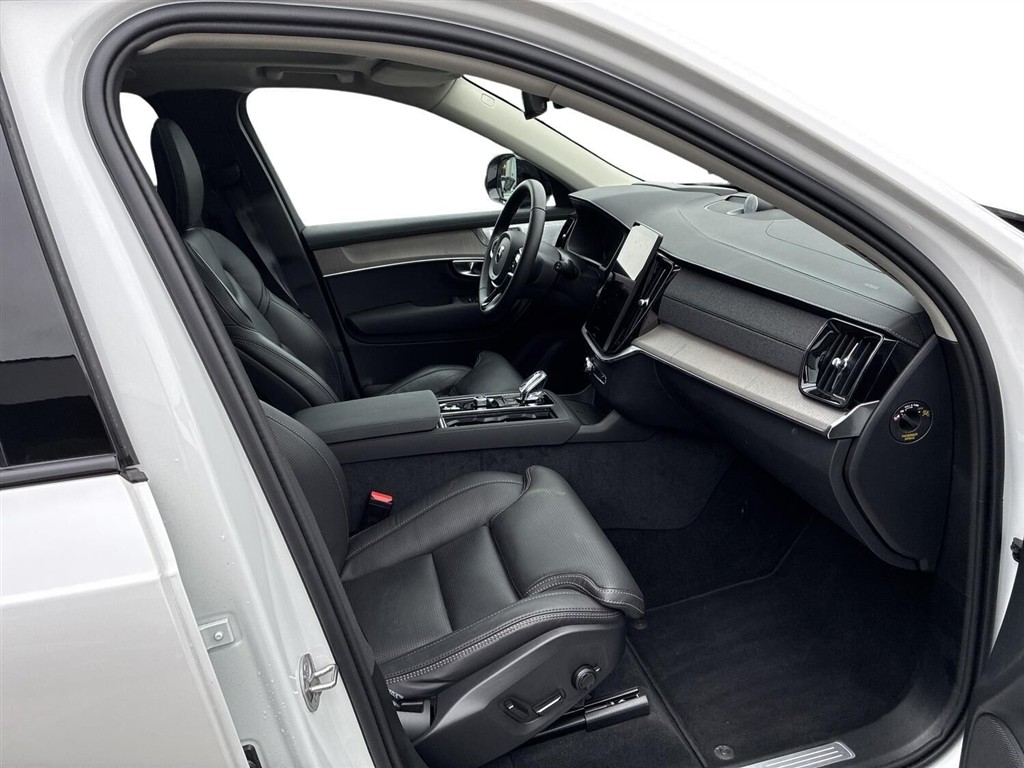 Volvo XC90 2,0 T8 Recharge Plugin-hybrid Ultra AWD 455HK 5d 8g Aut. - Image 5