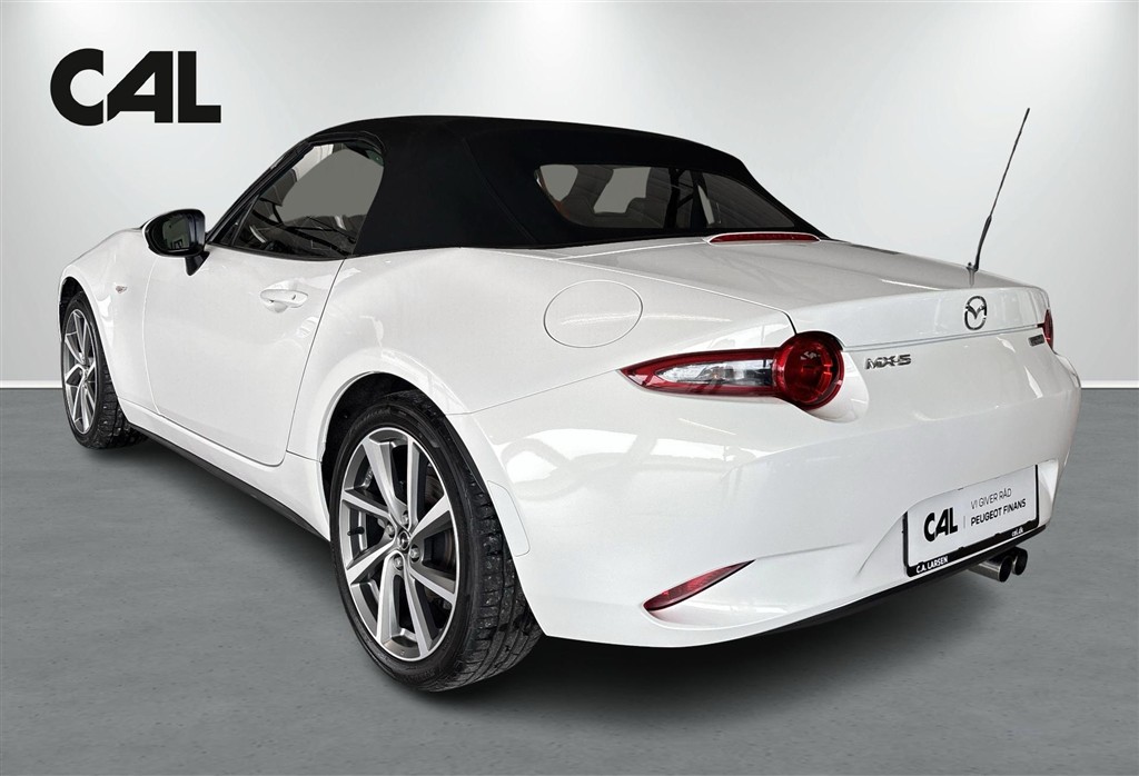 Mazda MX-5 Roadster 1,5 Skyactiv-G 131HK Cabr. 6g - Image 3