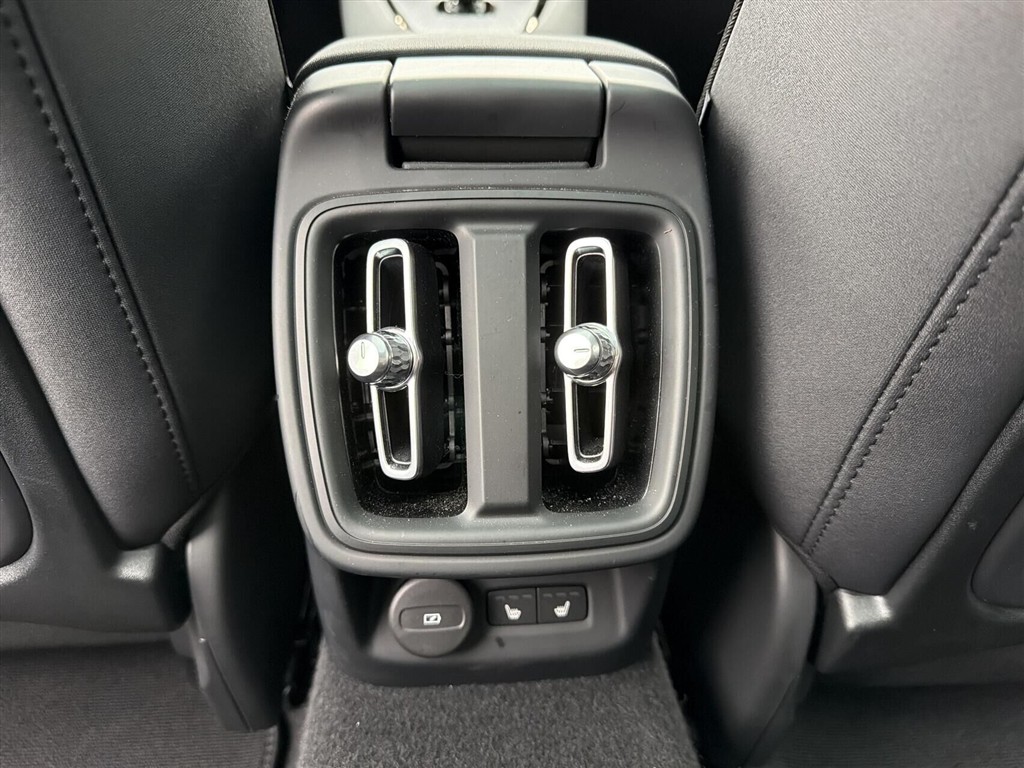 Polestar 2 EL LRDM Plus AWD 421HK 5d Aut. - Image 18