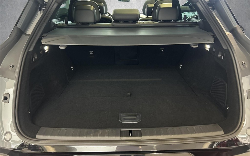Zeekr 7X EL Privilege AWD 639HK 5d Aut. - Image 17