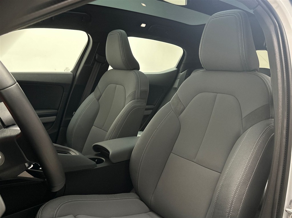 Polestar 2 EL Intro Dual motor AWD 408HK 5d Aut. - Image 18