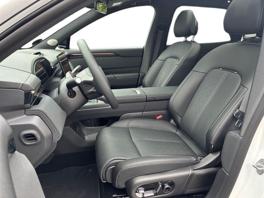 Zeekr 7X EL Privilege AWD 639HK 5d Aut. - Image 7