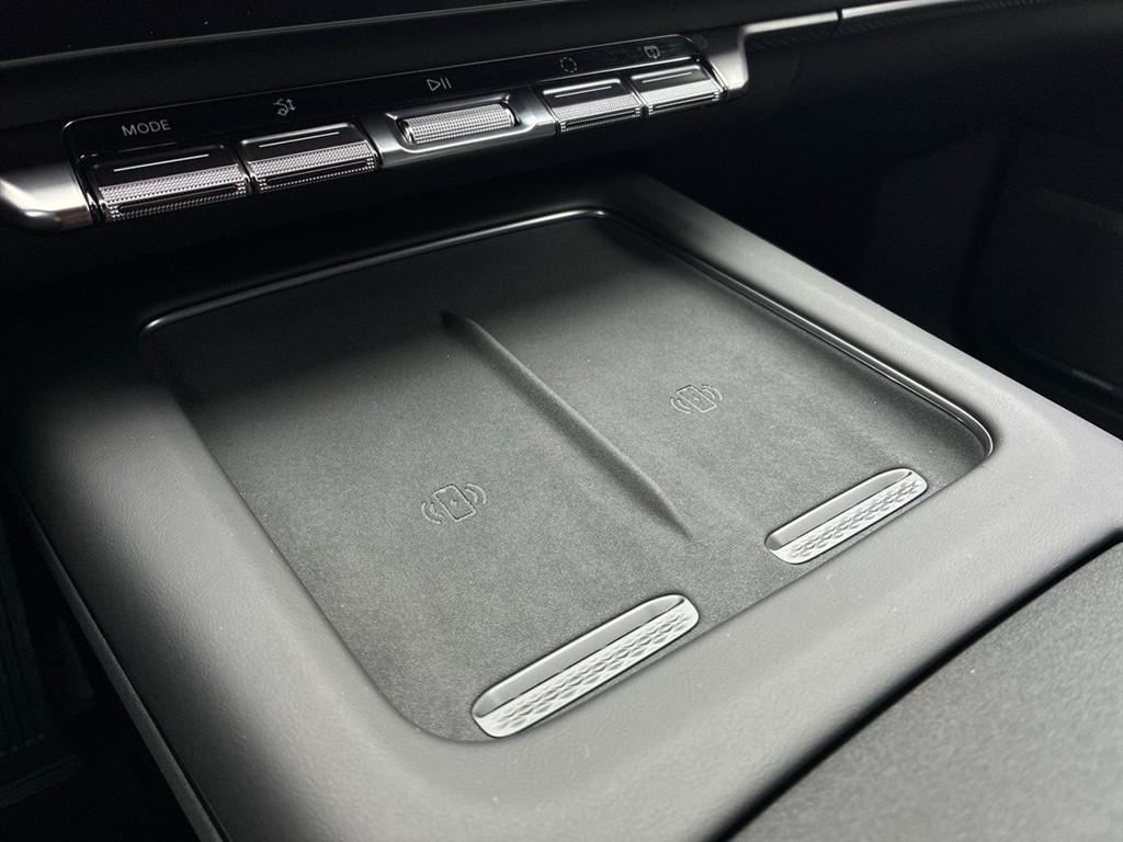 Zeekr 7X EL Privilege AWD 639HK 5d Aut. - Image 20