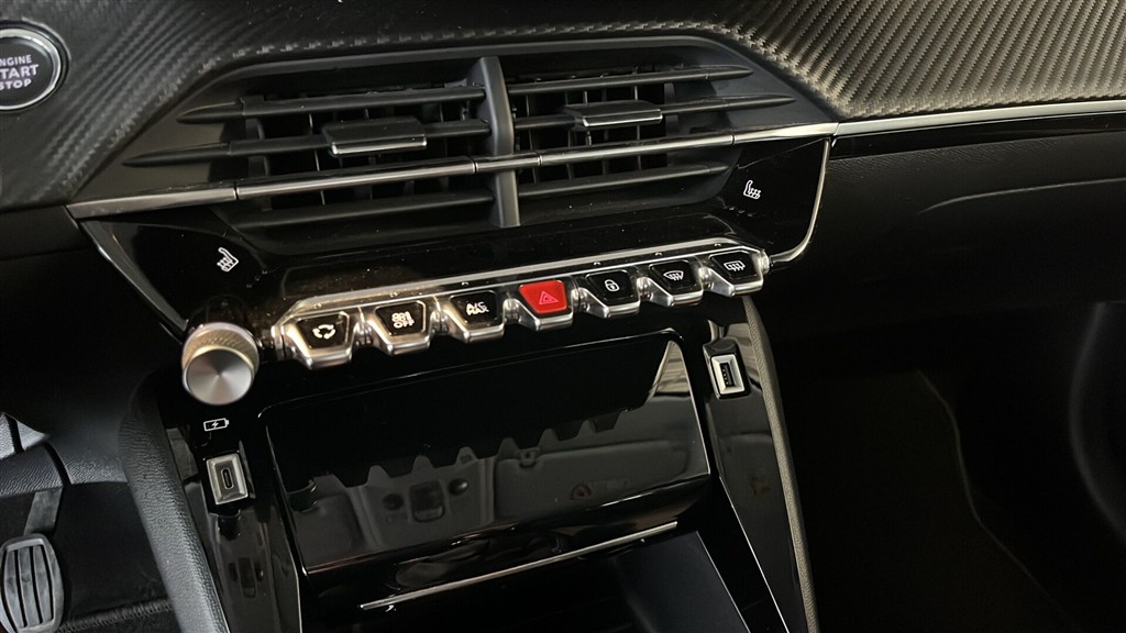 Peugeot 208 1,2 PureTech Allure 100HK 5d 6g - Image 10