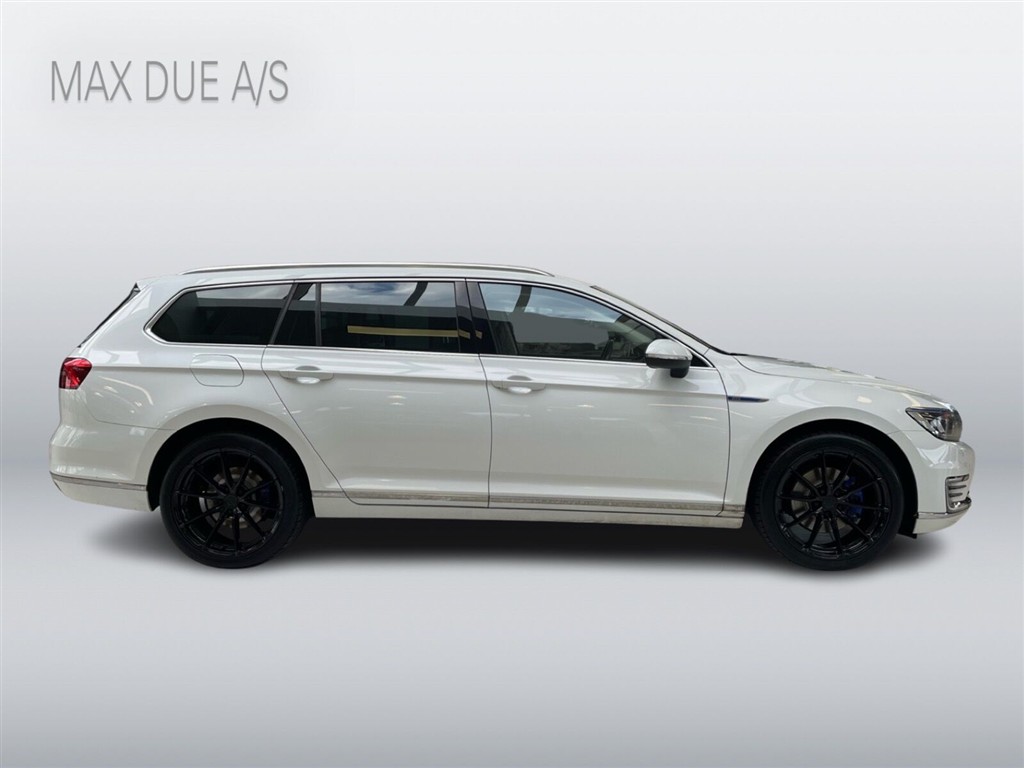 VW Passat Variant 1,4 TSI Plugin-hybrid GTE DSG 218HK Stc 6g Aut. - Image 4