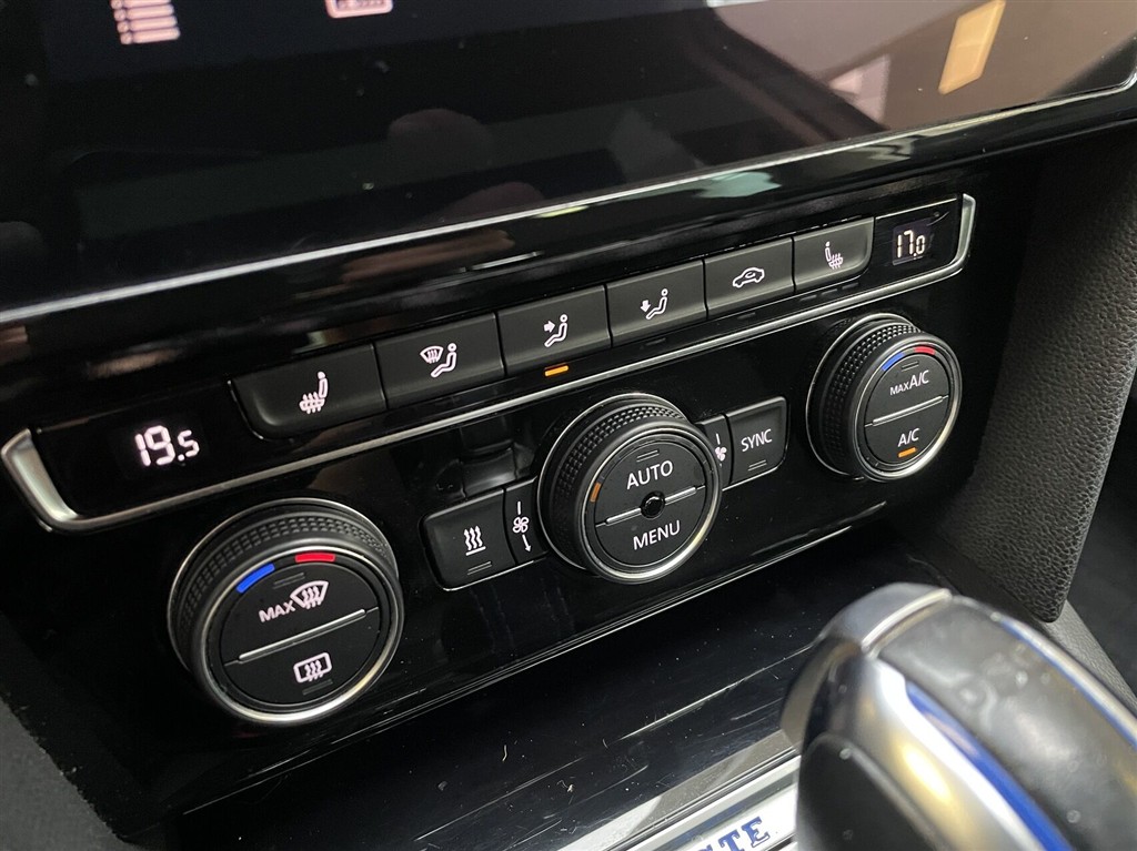 VW Passat Variant 1,4 TSI Plugin-hybrid GTE DSG 218HK Stc 6g Aut. - Image 21