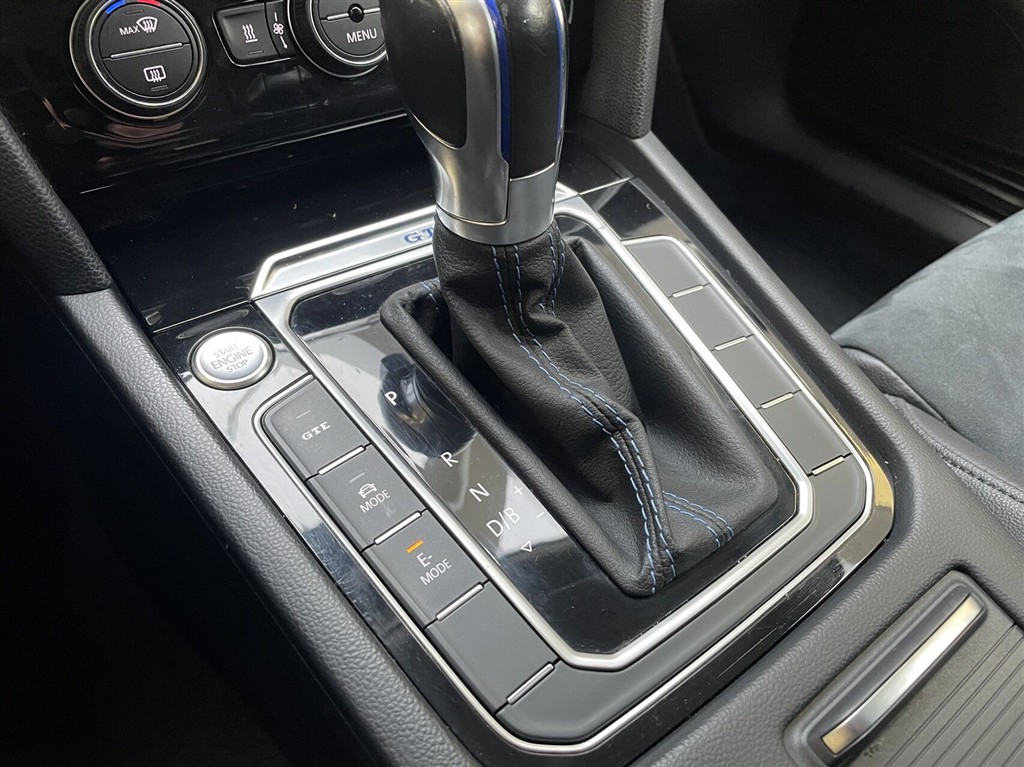 VW Passat Variant 1,4 TSI Plugin-hybrid GTE DSG 218HK Stc 6g Aut. - Image 17