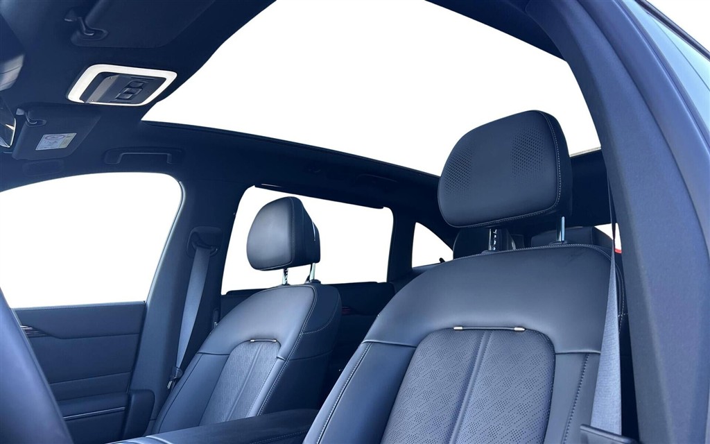 Zeekr 7X EL Privilege AWD 639HK 5d Aut. - Image 32