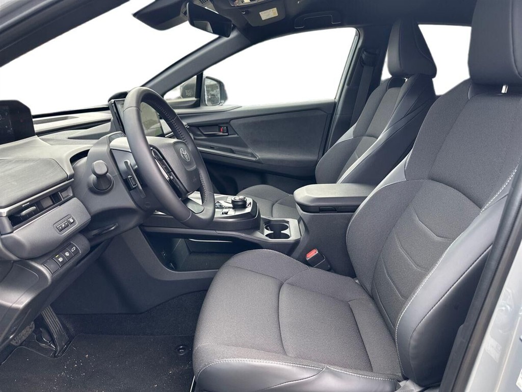 Toyota Toyota C-HR+ 165 kW (224 hk) aut. gear Active - Image 19