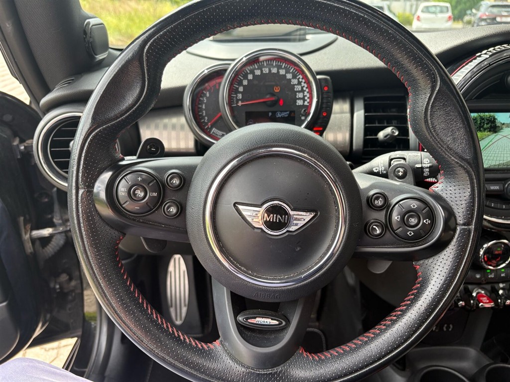 Mini Cooper John Cooper Works 2,0 Steptronic 231HK 3d 6g Aut. - Image 10