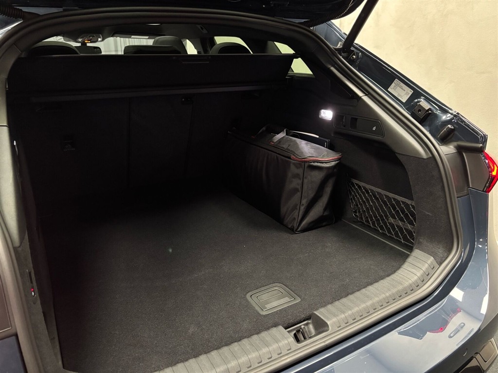 Audi A6 Avant E-tron S Line Performance 367HK Stc Aut. - Image 12