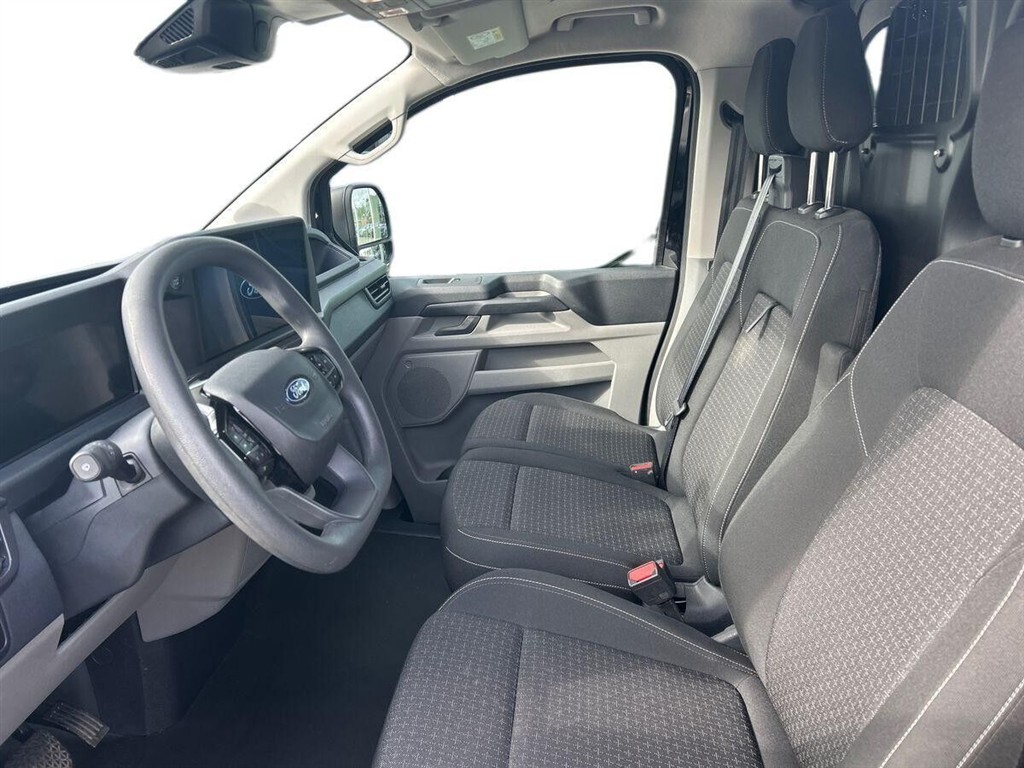 Ford Transit Custom 320 L2H1 2,0 EcoBlue Trend 136HK Van 8g Aut. - Image 8