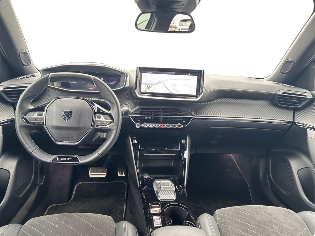 Peugeot e-2008 EL GT 156HK 5d Aut. - Image 12