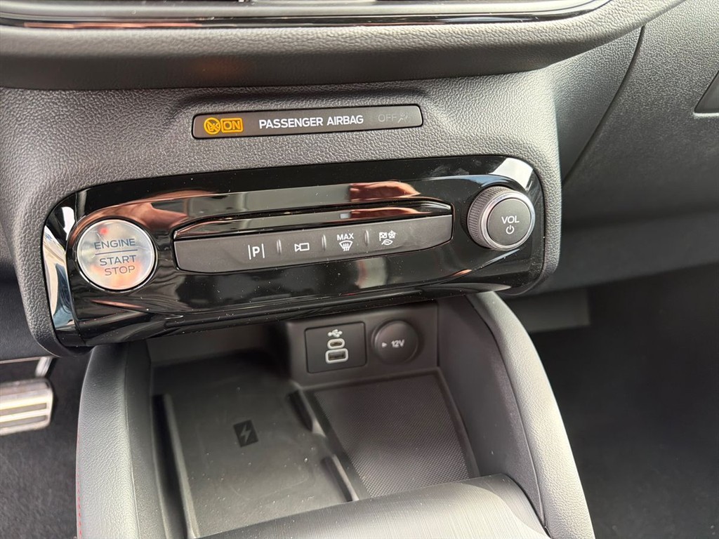 Ford Kuga 2,5 Plugin-hybrid ST-Line X CVT 243HK 5d Aut. - Image 15