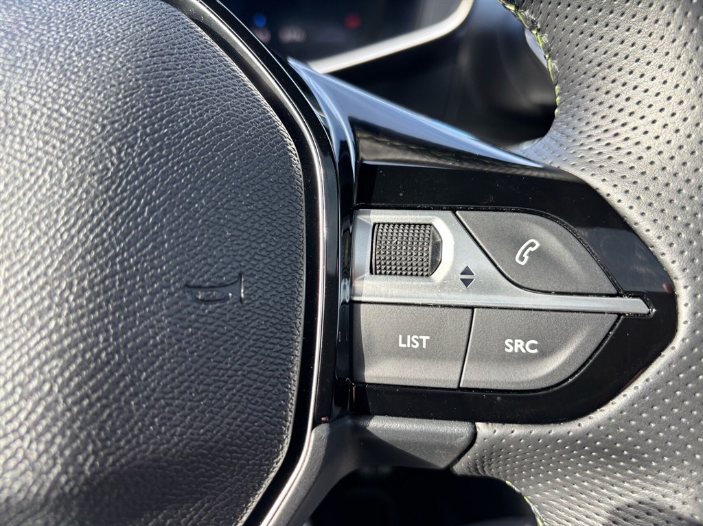 Peugeot e-208 EL GT Pack 156HK 5d Aut. - Image 13