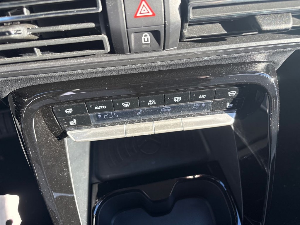 Citroën e-C3 Aircross Extended Range VTR Sport 113HK 5d Aut. - Image 15
