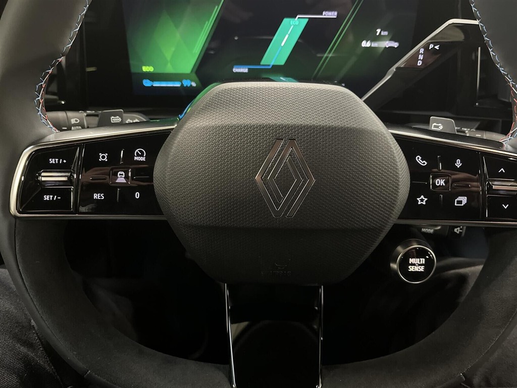 Renault Scénic E-TECH Esprit Alpine 220HK Aut. - Image 16