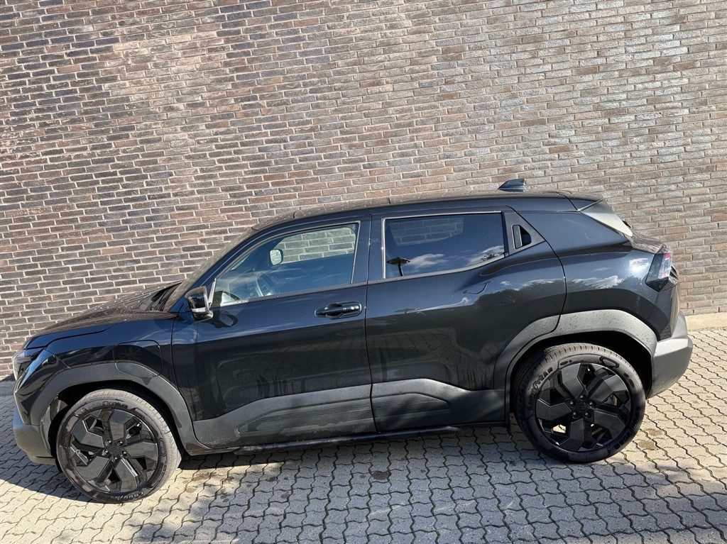 Suzuki eVitara EL Adventure 174HK 5d Aut. - Image 2