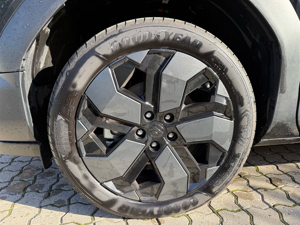 Suzuki eVitara EL Adventure 174HK 5d Aut. - Image 18