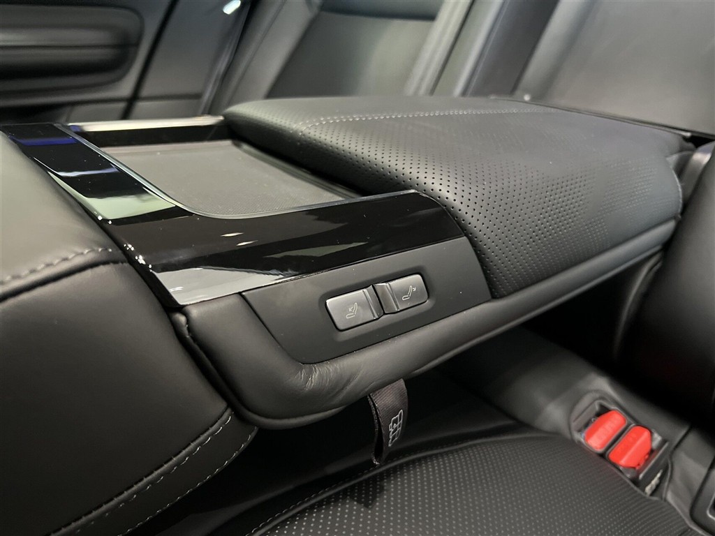 Polestar 4 EL LRDM Prime AWD 544HK 5d Aut. - Image 20