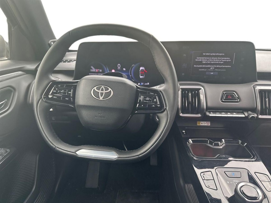 Toyota Urban Cruiser EL Executive 174HK 5d Aut. - Image 13