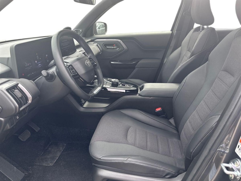 Toyota Urban Cruiser EL Executive 174HK 5d Aut. - Image 19