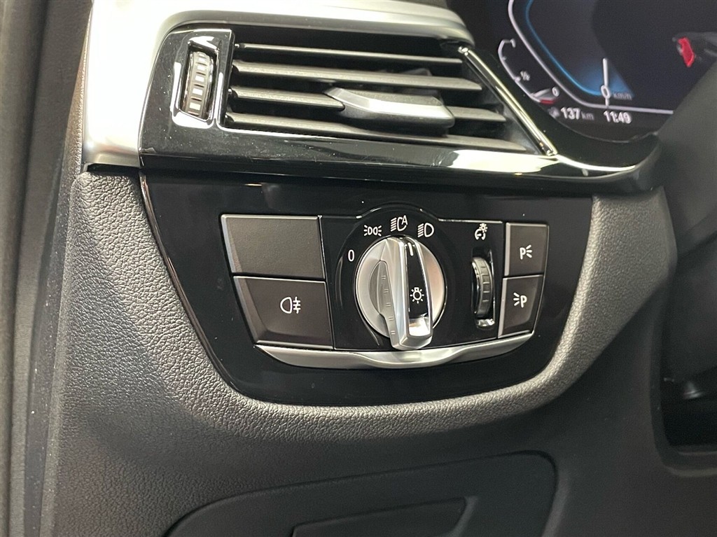 BMW 530e 2,0 Plugin-hybrid Sport Line Steptronic 293HK 8g Aut. - Image 12