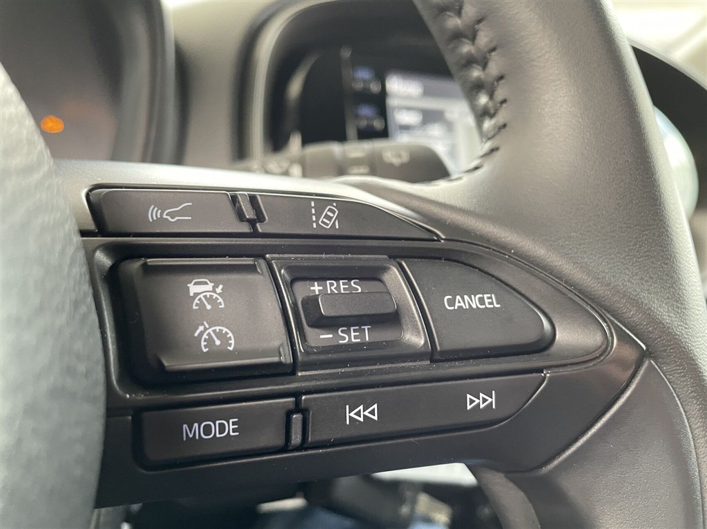 Toyota Aygo X 1,0 VVT-I Active 72HK 5d - Image 13