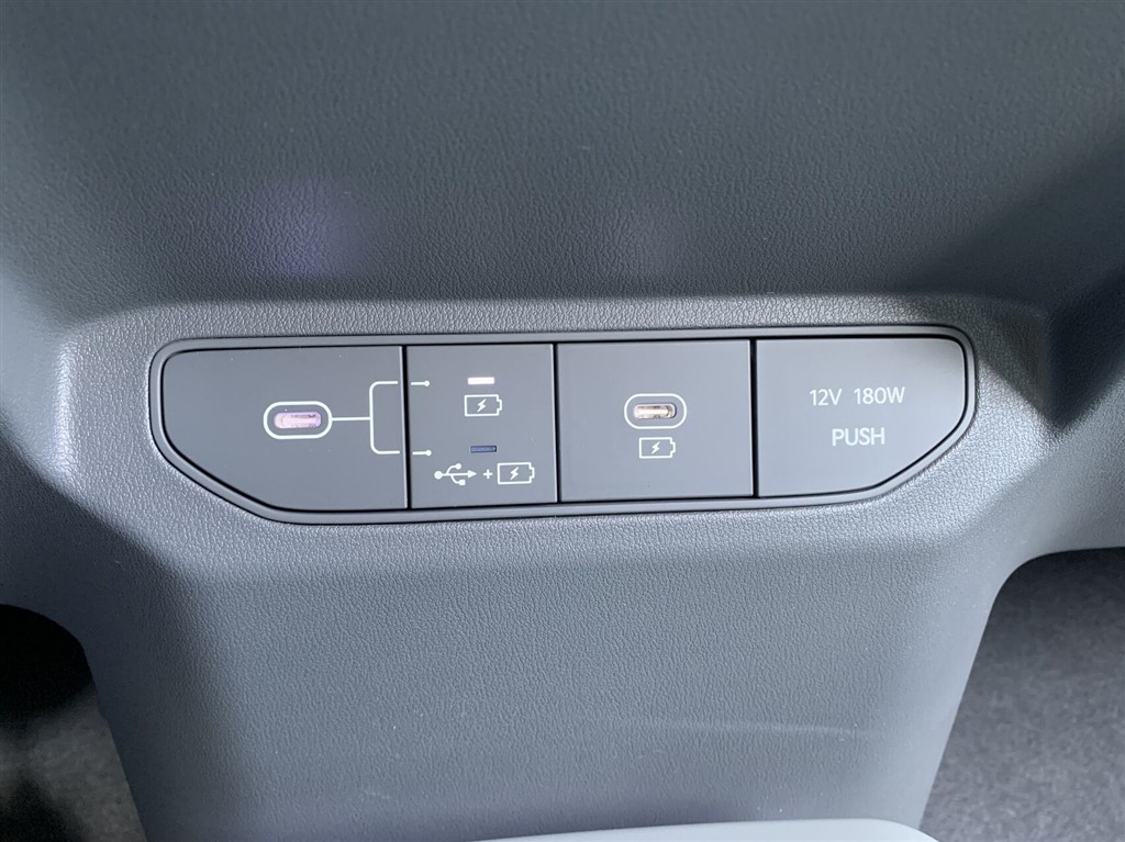 Kia EV3 81,4 kWh LR Upgrade MY26 204HK 5d Aut. - Image 31