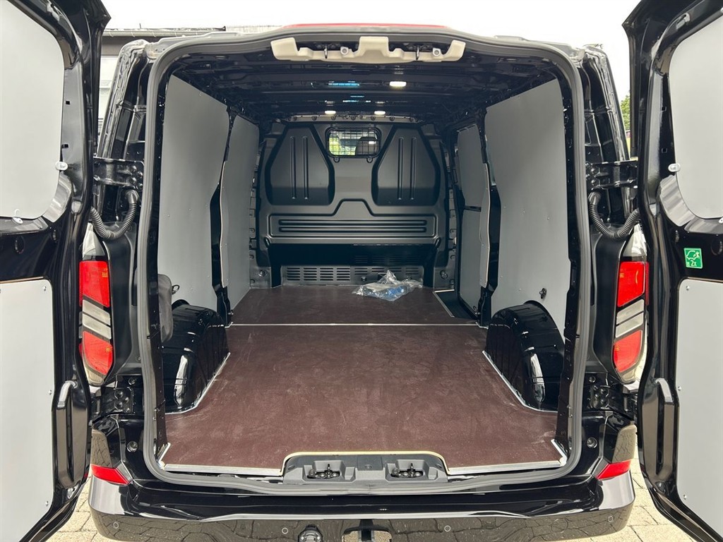 Ford Transit Custom 320 L2H1 2,5 Plugin-hybrid Limited CVT 233HK Van Trinl. Gear - Image 8