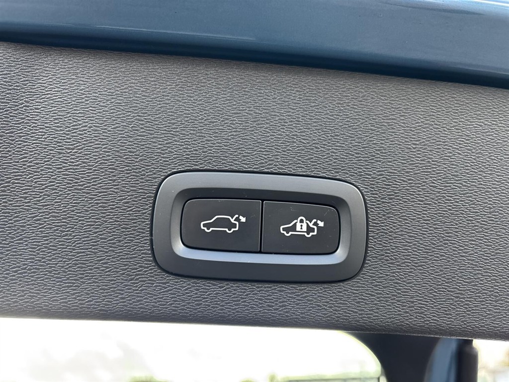 Volvo C40 Recharge Extended Range Ultimate 4WD 408HK 5d Aut. - Image 15