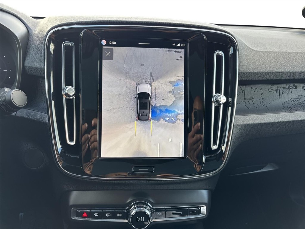 Volvo C40 Recharge Extended Range Ultimate 4WD 408HK 5d Aut. - Image 18