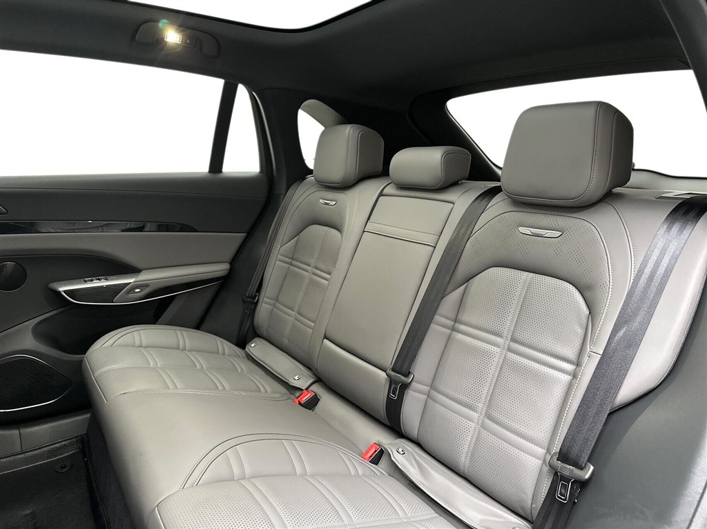 Hongqi EHS7 EL Exclusive 344HK 5d Aut. - Image 13