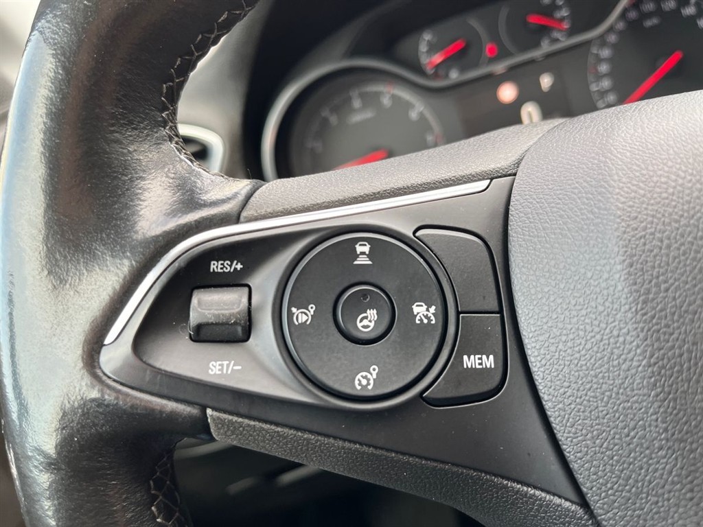 Opel Grandland X 1,2 T Exclusive Start/Stop 130HK 5d 8g Aut. - Image 16