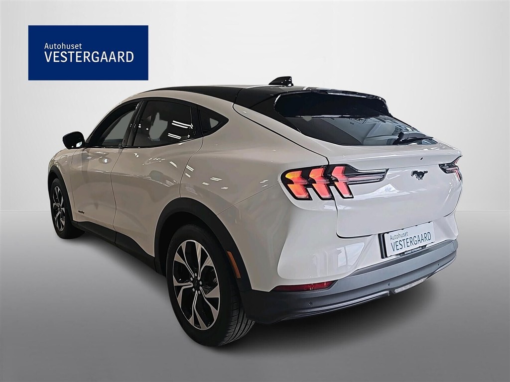 Ford Mustang Mach-E EL SR Select 269HK 5d Aut. - Image 3