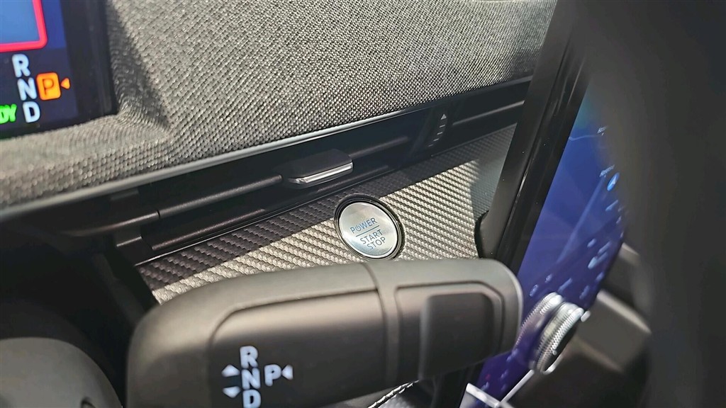 Ford Mustang Mach-E EL SR Select 269HK 5d Aut. - Image 9