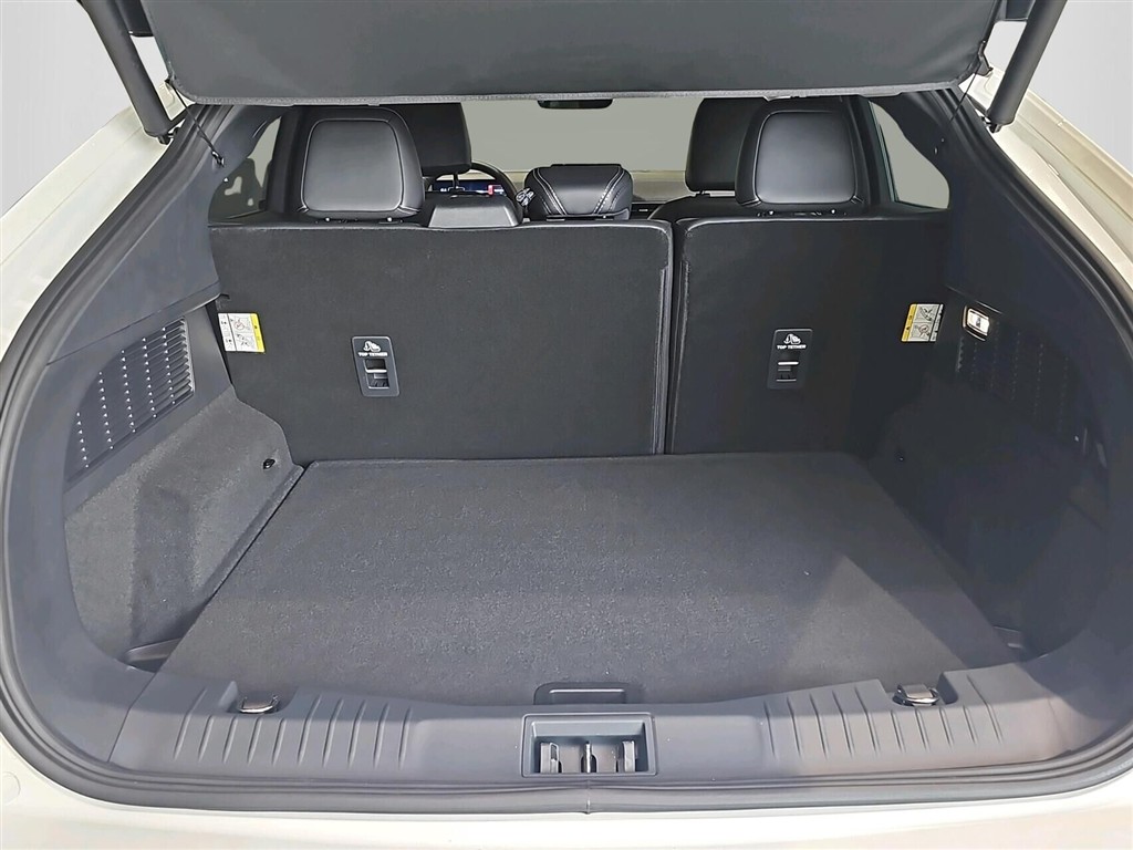 Ford Mustang Mach-E EL SR Select 269HK 5d Aut. - Image 15