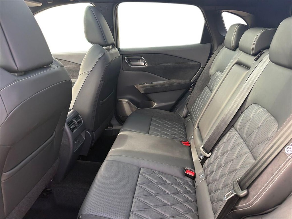 Nissan Qashqai 1,3 MHEV Mild hybrid Tekna+ X-Tronic 158HK 5d 7g Aut. - Image 11