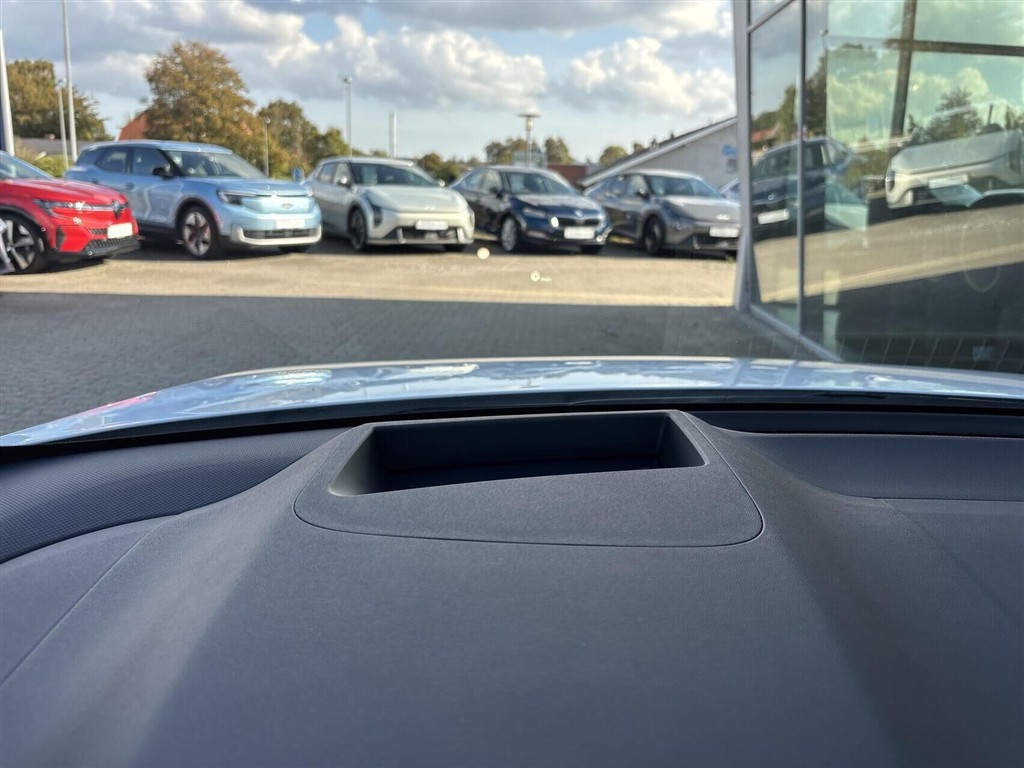 Hyundai Ioniq 5 Electric 84 kWh Ultimate 229HK 5d Aut. - Image 19