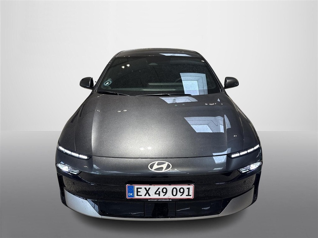 Hyundai Ioniq 6 Electric 84 kWh Advanced 229HK Aut. - Image 8