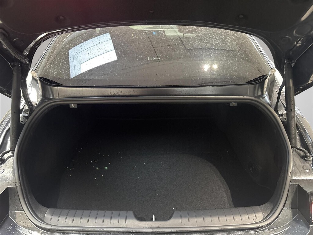 Hyundai Ioniq 6 Electric 84 kWh Advanced 229HK Aut. - Image 10
