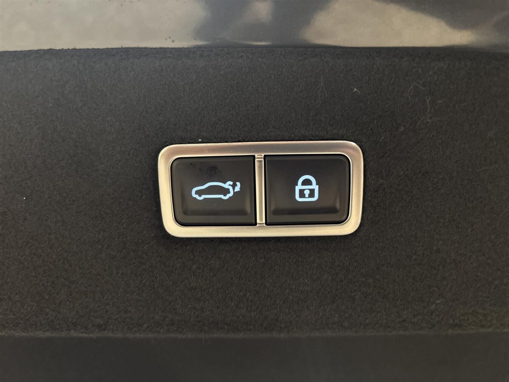 Hyundai Ioniq 6 Electric 84 kWh Advanced 229HK Aut. - Image 11