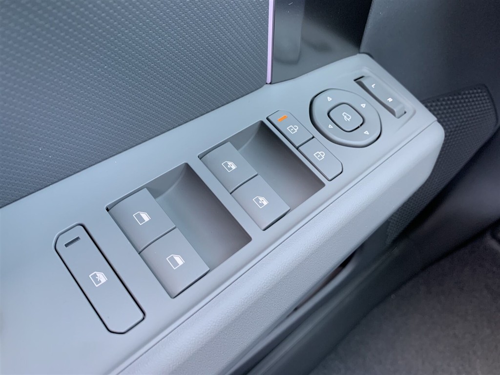 Kia EV3 81,4 kWh LR Upgrade MY26 204HK 5d Aut. - Image 22