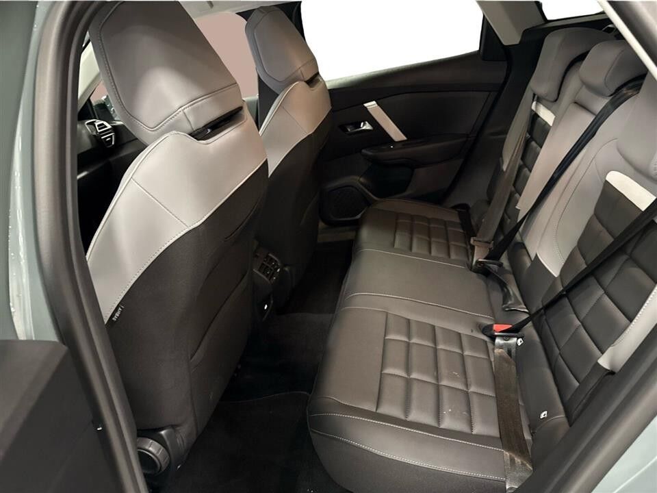 Citroën e-C4 EL VTR Sport 156HK 5d Aut. - Image 11