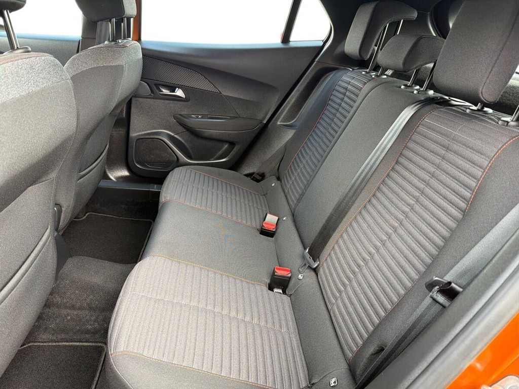 Peugeot 2008 1,2 PureTech Vision Pack EAT8 130HK 5d 8g Aut. - Image 11